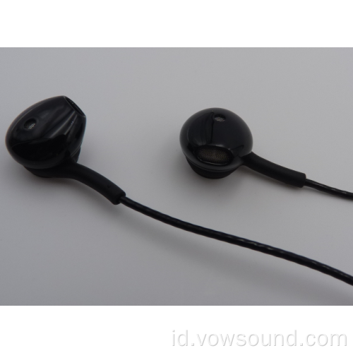 Headphone Suara Stereo Headset dengan Mikrofon Internal